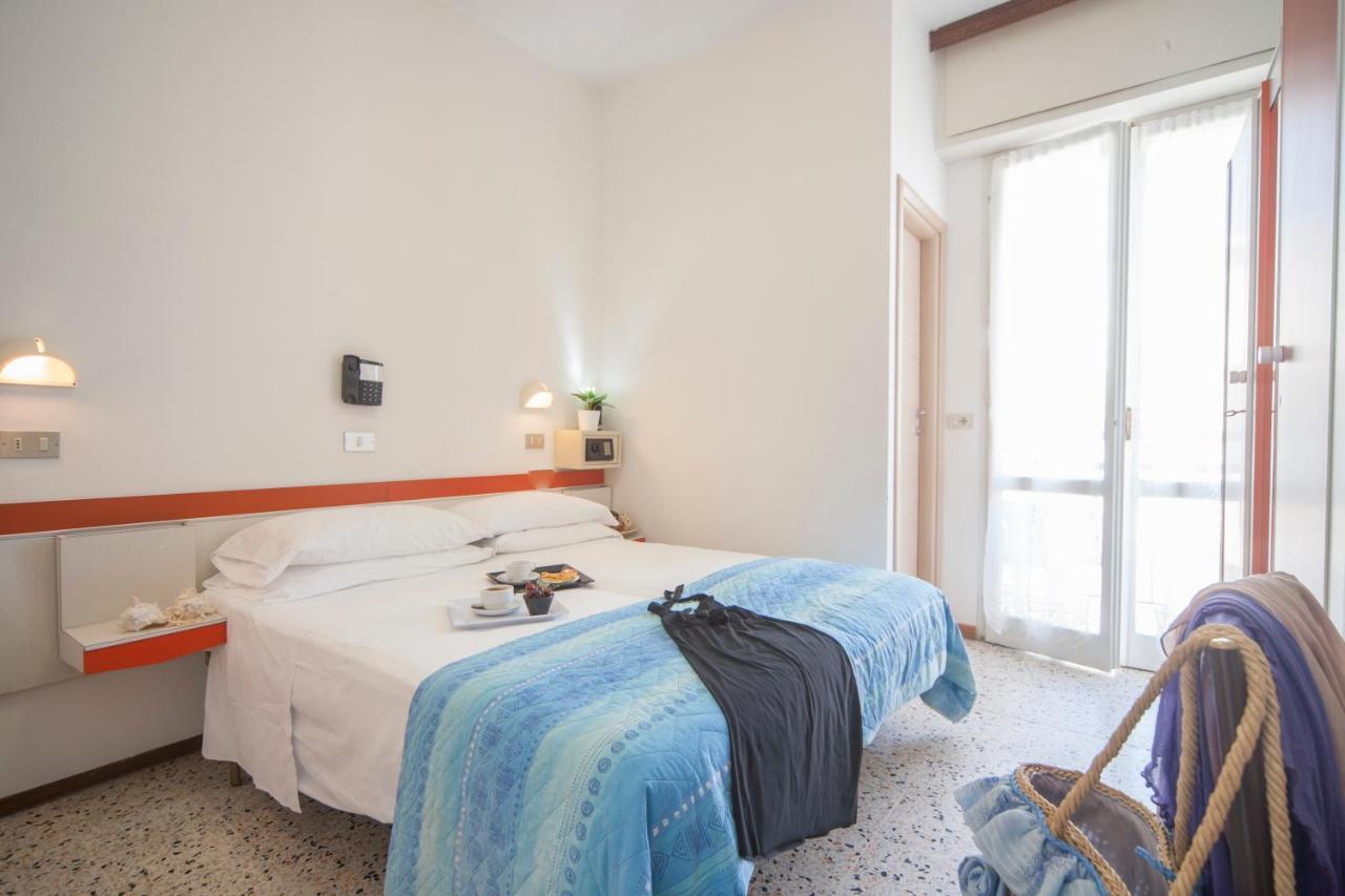 Hotel Bologna 미사노아드리아티코 외부 사진