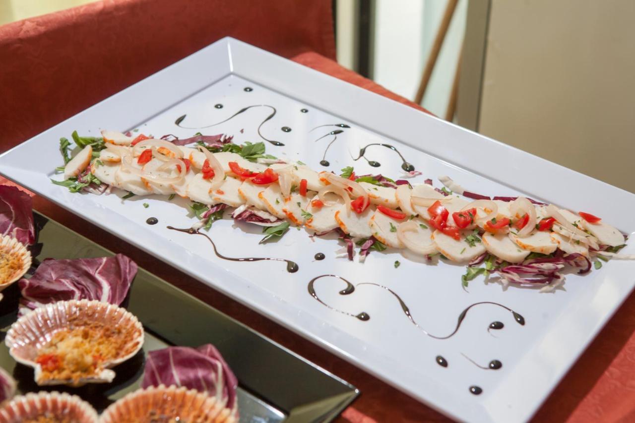 Hotel Bologna 미사노아드리아티코 외부 사진